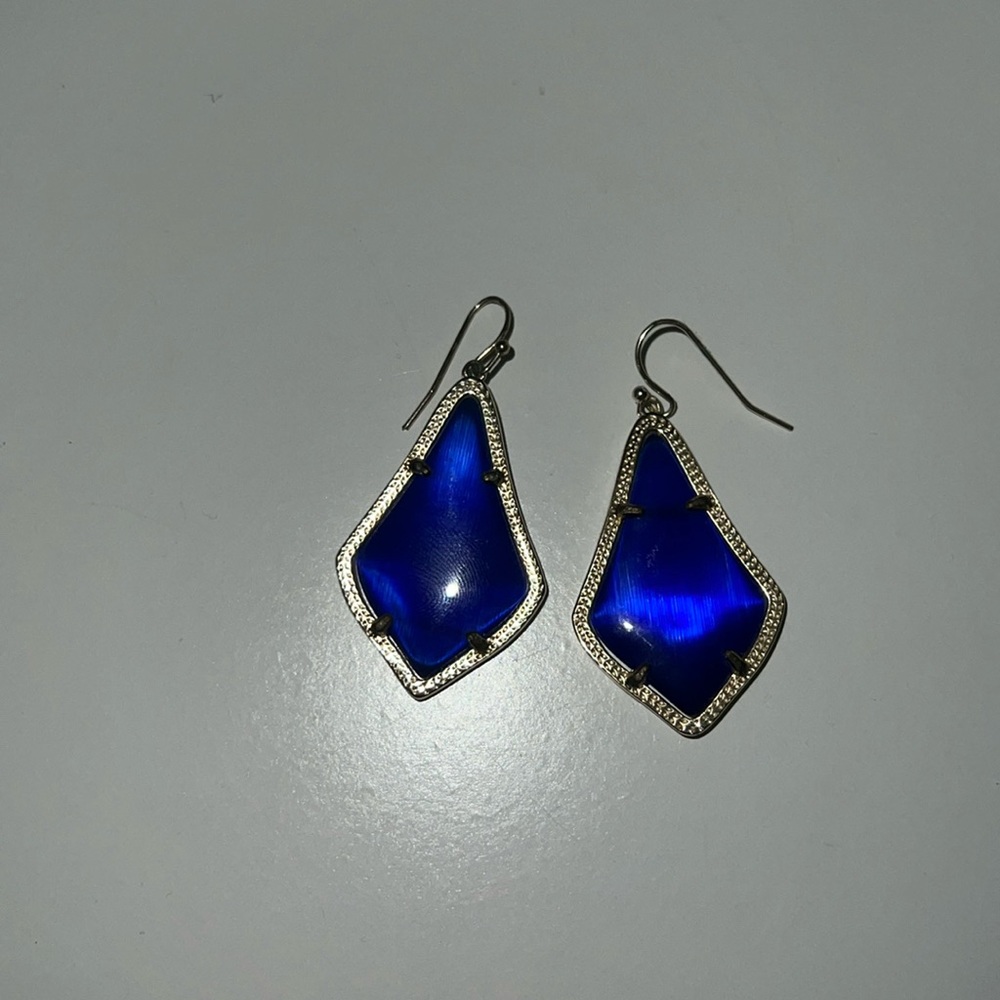 Kendra Scott earrings